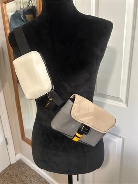 Coach mens rider double pouch belt  in Cream, Gray and Black with Yellow Accent